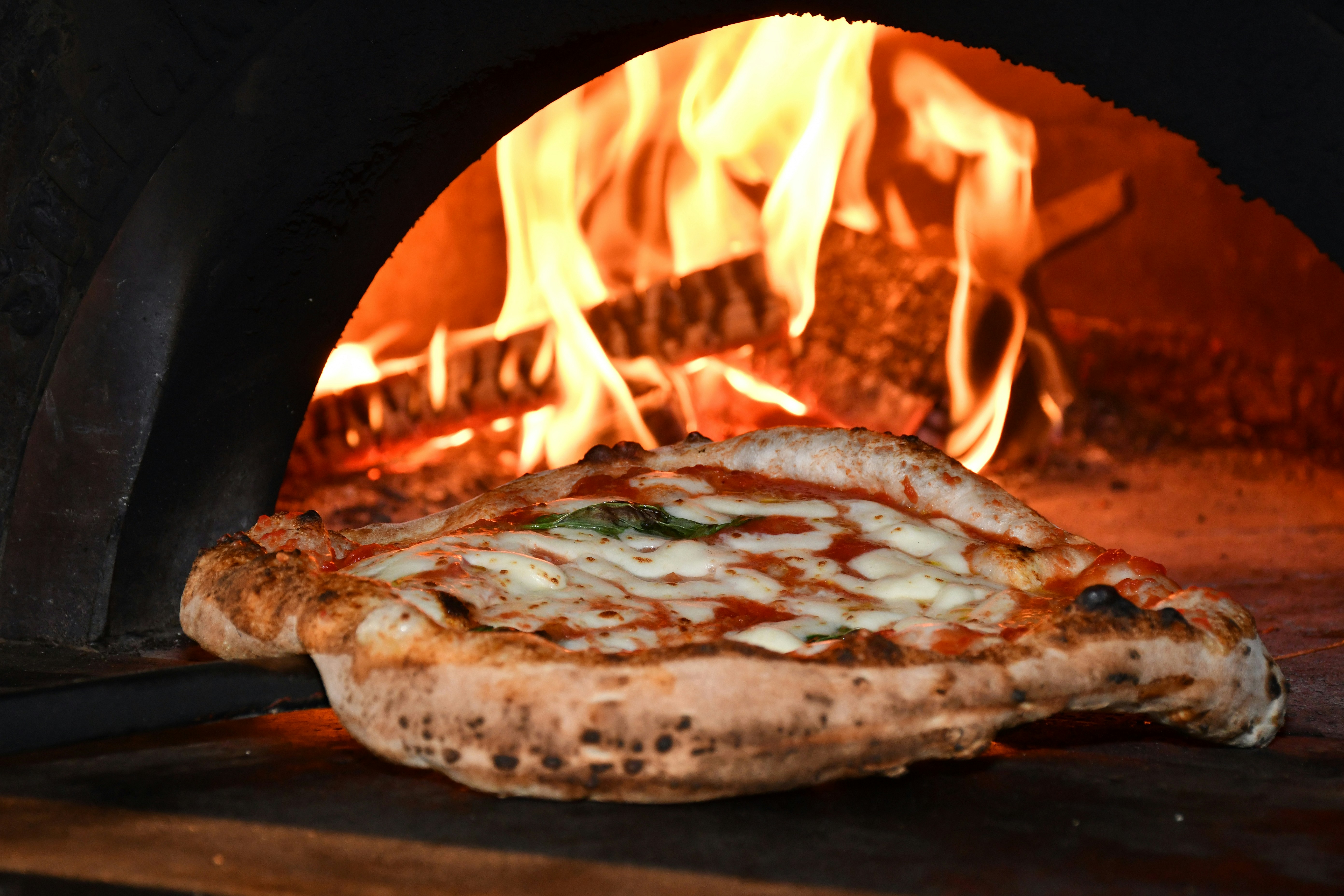 Neapolitanische Pizza